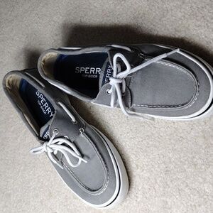 Sperry men's gray canvas sneakers. Great condition. Size 8